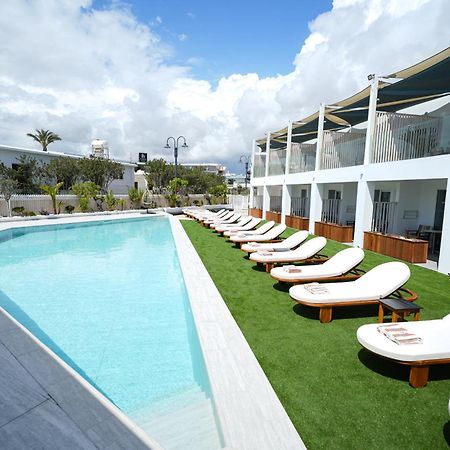 Blue Harbour Boutique Aparthotel Айя Напа Екстериор снимка