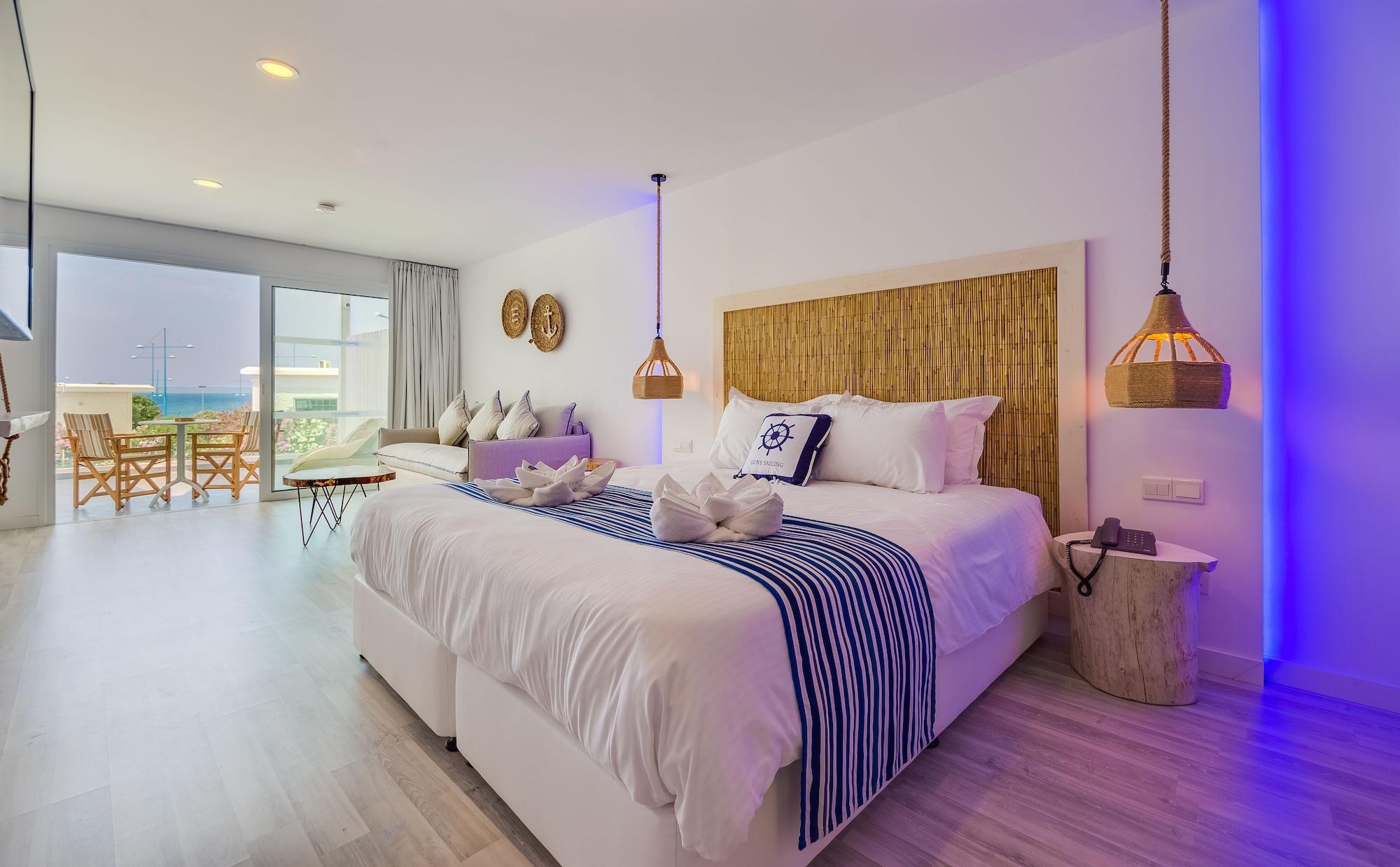 Blue Harbour Boutique Aparthotel Айя Напа Екстериор снимка