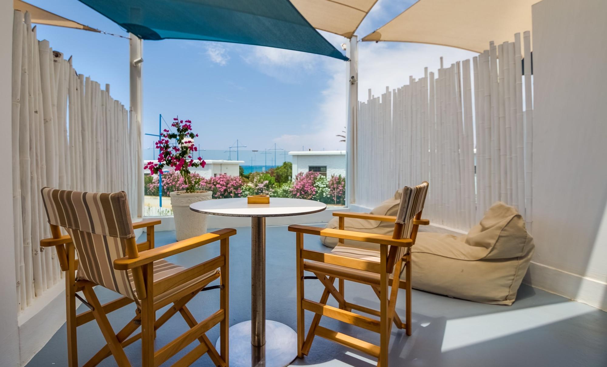 Blue Harbour Boutique Aparthotel Айя Напа Екстериор снимка