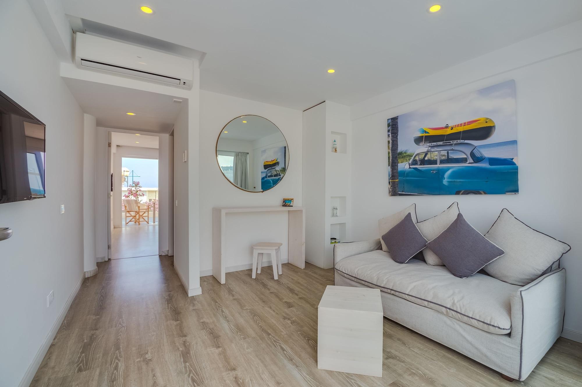 Blue Harbour Boutique Aparthotel Айя Напа Екстериор снимка