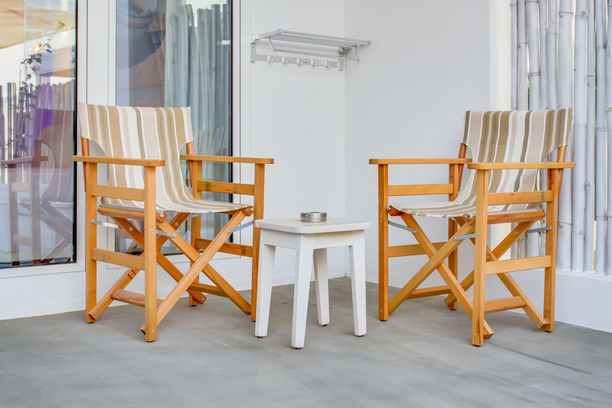Blue Harbour Boutique Aparthotel Айя Напа Екстериор снимка