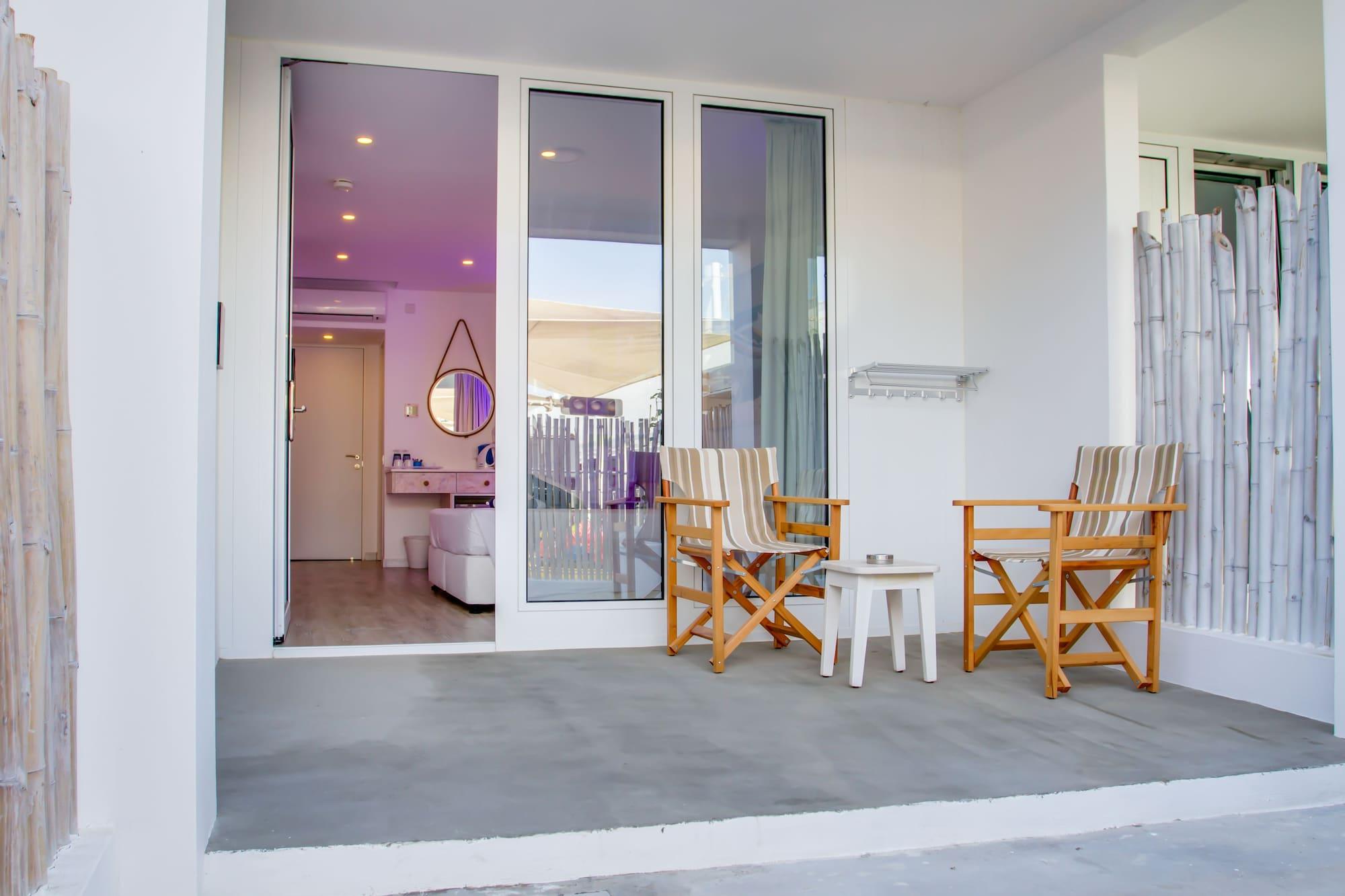 Blue Harbour Boutique Aparthotel Айя Напа Екстериор снимка