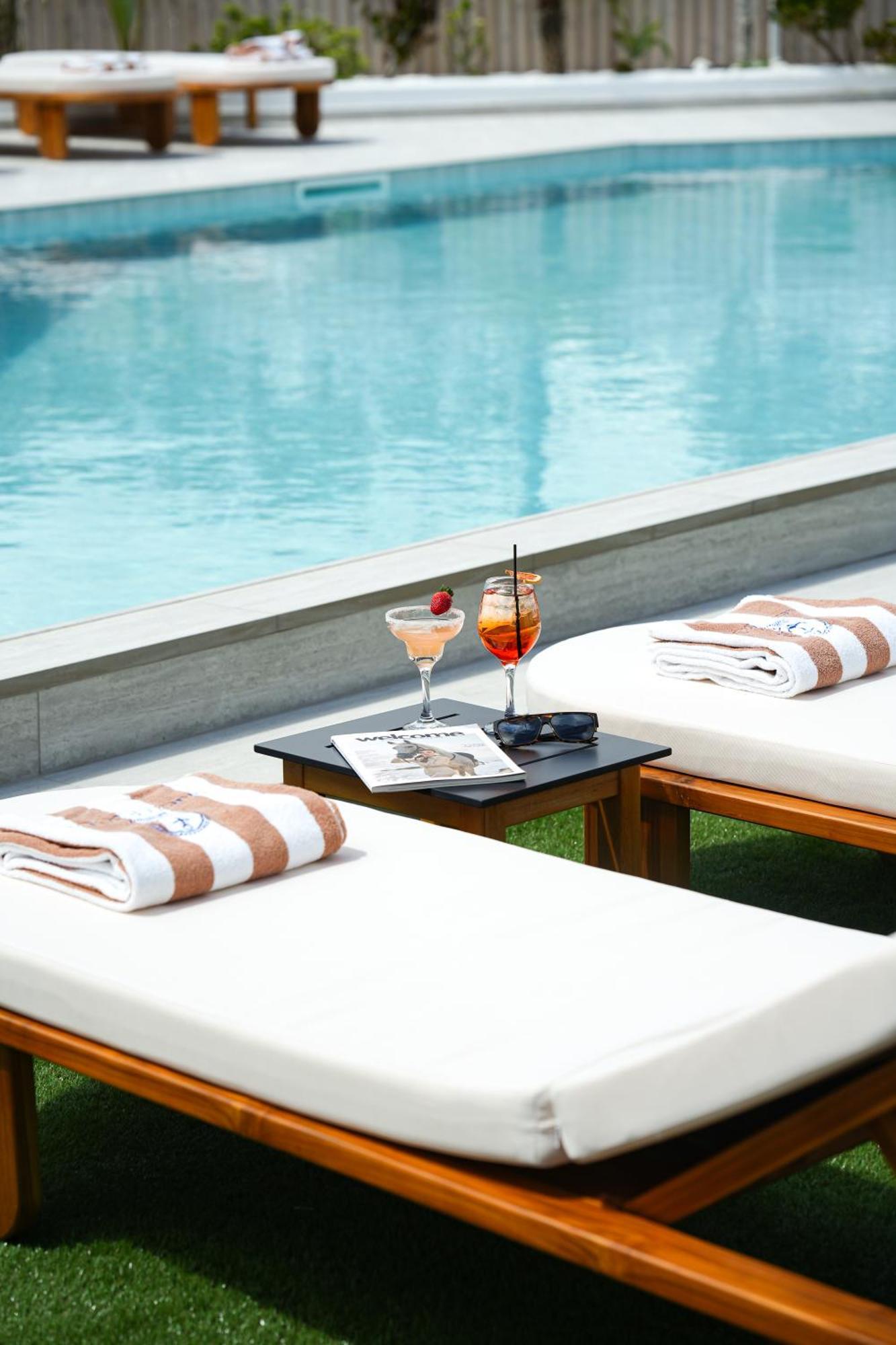 Blue Harbour Boutique Aparthotel Айя Напа Екстериор снимка